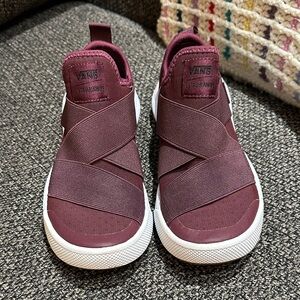 Vans Ultra Range Maroon Criss-Cross Slip-On Sneakers